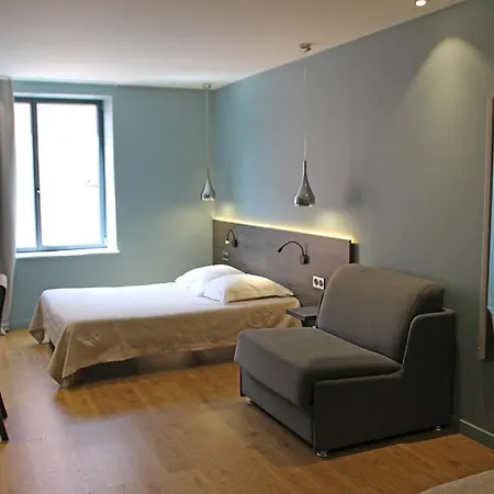 Hotel Le Pont Neuf Saint-Affrique