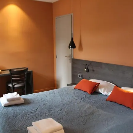 Hotel Le Pont Neuf Saint-Affrique
