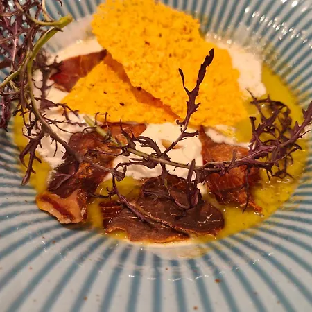 Le Pont Neuf Otel Saint-Affrique