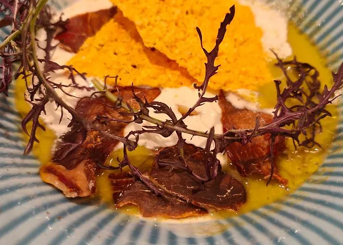 Le Pont Neuf Hotel Saint-Affrique